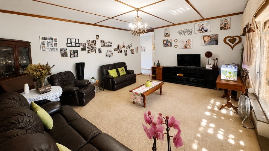 4 Bedroom Property for Sale in Potchefstroom North West